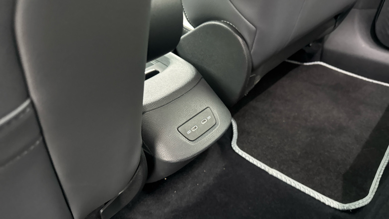 Volkswagen ID.3 150kW Tour Pro S 77kWh 5dr Auto Electric Hatchback